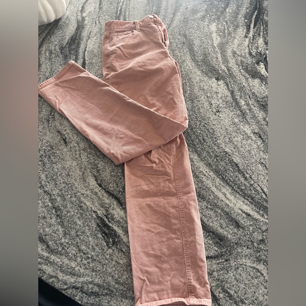 Pink American Eagle corduroy mom jeans; size 8 Long !